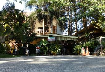 Baan Pitcha                             has Smoking rooms