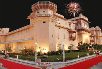 Chomu Palace, Jaipur allows 18 year olds to book a room