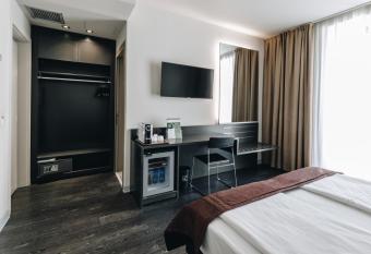 Continental has Balcony rooms