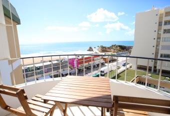 Horizonte Apartment has Balcony rooms