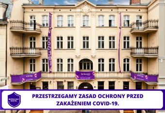 Blooms Inn & Apartments allows 18 year olds to book a room