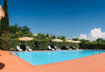 Villa Lavinia B&B allows 18 year olds to book a room