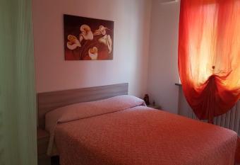 Accogliente Bilocale has Balcony rooms
