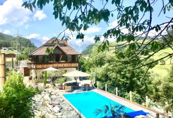 Ferienwohnung Evy has Balcony rooms