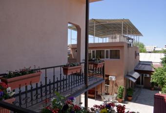 Areg Hotel has Balcony rooms