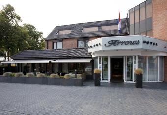 Hotel Arrows has Balcony rooms