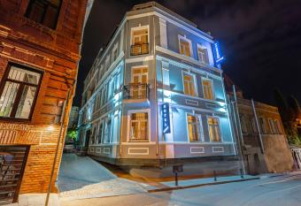 Sharden Hotel has Balcony rooms