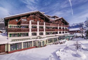 Hotel S  gerhof has Balcony rooms