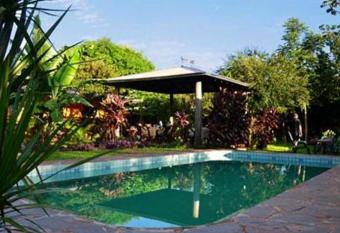 Los Tangueros allows 18 year olds to book a room