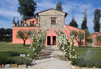 Agriturismo Casale Le Selvette has Balcony rooms