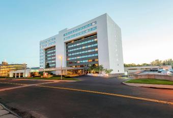 DoubleTree by Hilton Binghamton has Balcony rooms
