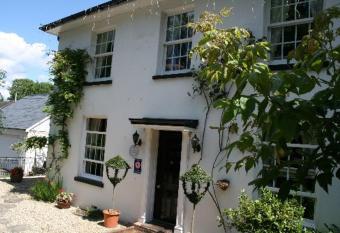 Clayhill House Bed & Breakfast allows 18 year olds to book a room