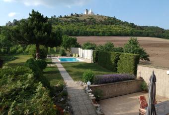 Pod Svat  m kope  kem has Balcony rooms