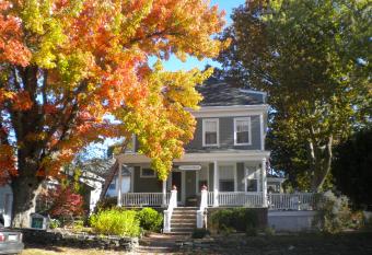 Fleetwood House Bed & Breakfast allows 18 year olds to book a room
