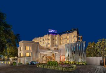 Sarovar Premiere Jaipur allows 18 year olds to book a room