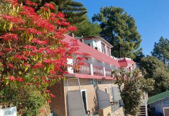 Blue Pine Resort has Balcony rooms