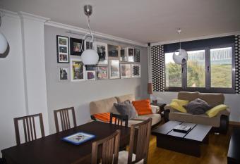 Piso zona HUCA has Balcony rooms