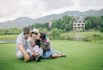 Gassan Khuntan Golf & Resort has Balcony rooms