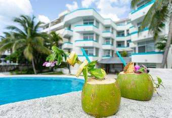 Suites Turquesa has Balcony rooms