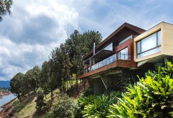 Lux   Caba  as has Balcony rooms