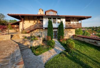 Villa Arbanashki Han has Balcony rooms