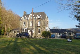 Trem Hyfryd B&B and Spa has Balcony rooms