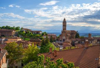 Magical place in Barolo has Balcony rooms