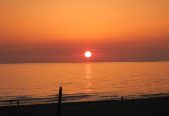 Attico Sulla Spiaggia has Balcony rooms