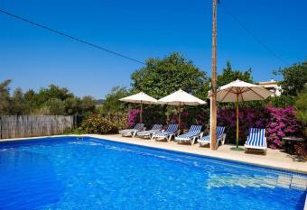 4 bedrooms villa with private pool enclosed garden and wifi at Sant Miquel de Balansat 5 km away from the beach has Balcony rooms