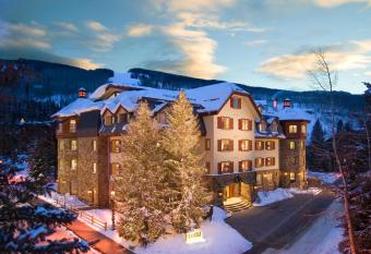 Tivoli Lodge has Balcony rooms