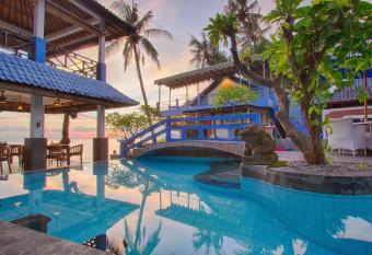 Matahari Tulamben Resort, Dive & SPA has Balcony rooms
