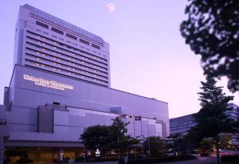 Kobe Bay Sheraton Hotel & Towers has Smoking rooms