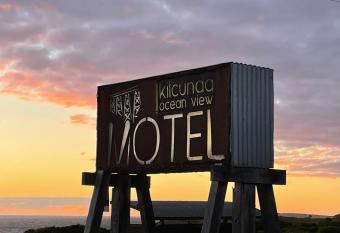 Kilcunda Ocean View Motel allows 18 year olds to book a room
