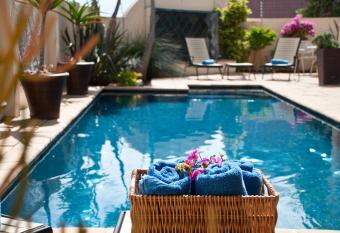 Cape Flame Guest House has Balcony rooms