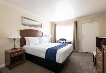 Villa Franca Inn has Balcony rooms