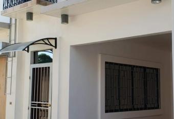 Kdc Homes has Smoking/Balcony rooms