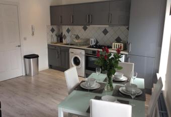 Rooftop Apartments has Balcony rooms