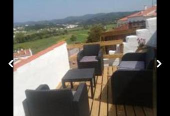 Casinhas Proen  a has Balcony rooms