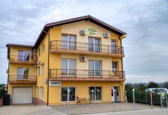 Pensiunea Zbor has Balcony rooms