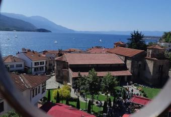 Lukanov Apartments & Guest Rooms allows 18 year olds to book a room