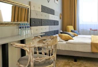 Explorer Hostel & Apartment Stare Miasto OLD TOWN has Balcony rooms