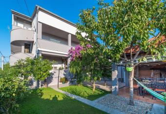 Apartments Luky allows 18 year olds to book a room