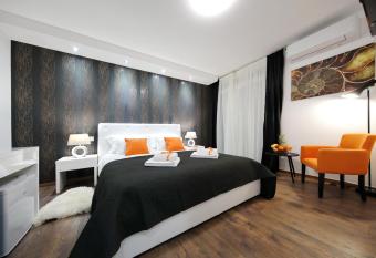 Zadar Luxury Rooms allows 18 year olds to book a room