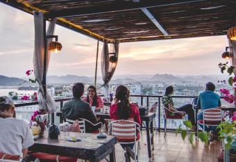 Banjara Retreat has Balcony rooms