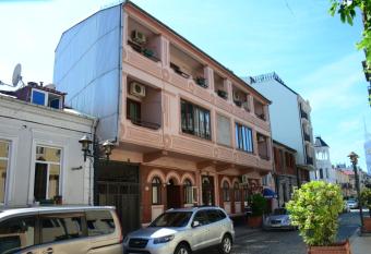 Hostel Batumi Globus allows 18 year olds to book a room