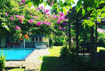 YoskY Indonesia has Balcony rooms