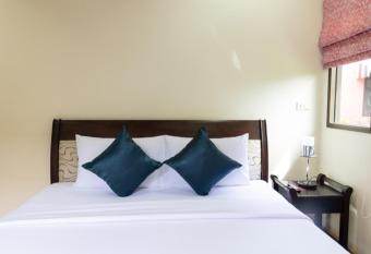 The New Villa has Balcony rooms