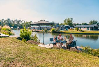 EuroParcs Zilverstrand has Balcony rooms