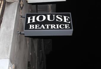 House Beatrice Milano allows 18 year olds to book a room