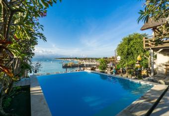 Ware Ware Surf Bungalow Lembongan has Balcony rooms
